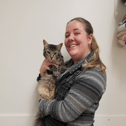 Arielle Schoenlein, DVM | Quakertown Veterinary Clinic